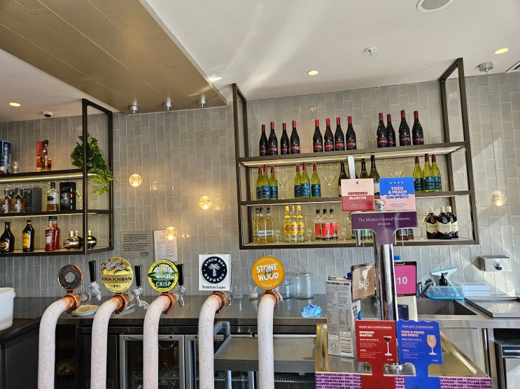  시드니 공항 라운지 플라자 프리미엄 라운지 Plaza Premium Lounge 더 라운지 멤버스 메뉴 생맥주