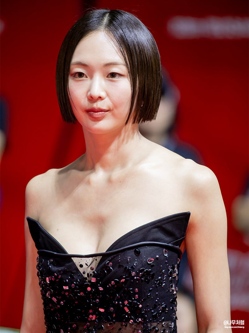 속살 다 보이는 금새록 부국제 드레스보다 문제는 단발?!(전현무계획3)