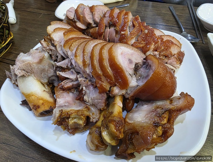  일산 주엽 맛집 털보족발 주차 평일 저녁 방문기