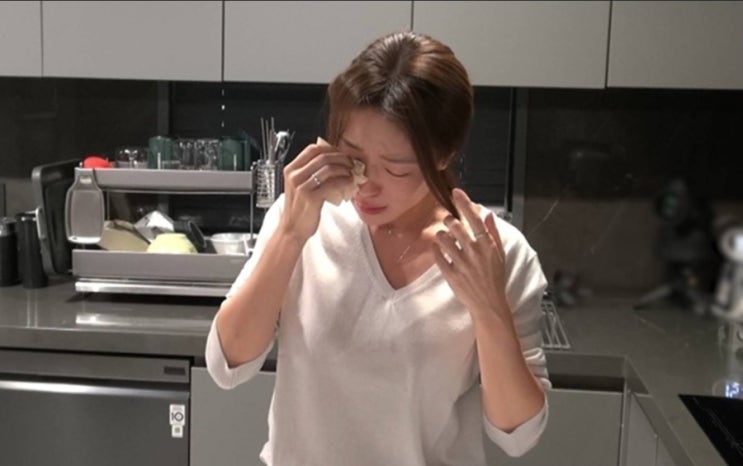   김영광 무릎 충격 진단…김은지 눈물 터진 이유 (동상이몽2)