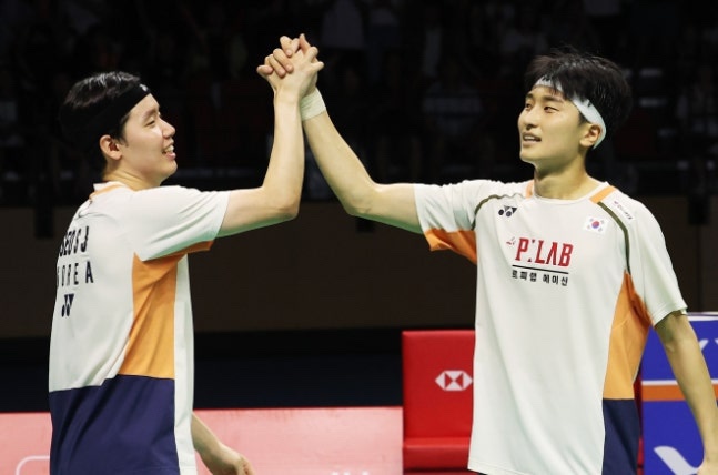  배드민턴 남자복식 세계랭킹 1위 김원호 서승재 일본 마스터스 우승 시즌 10승 대기록