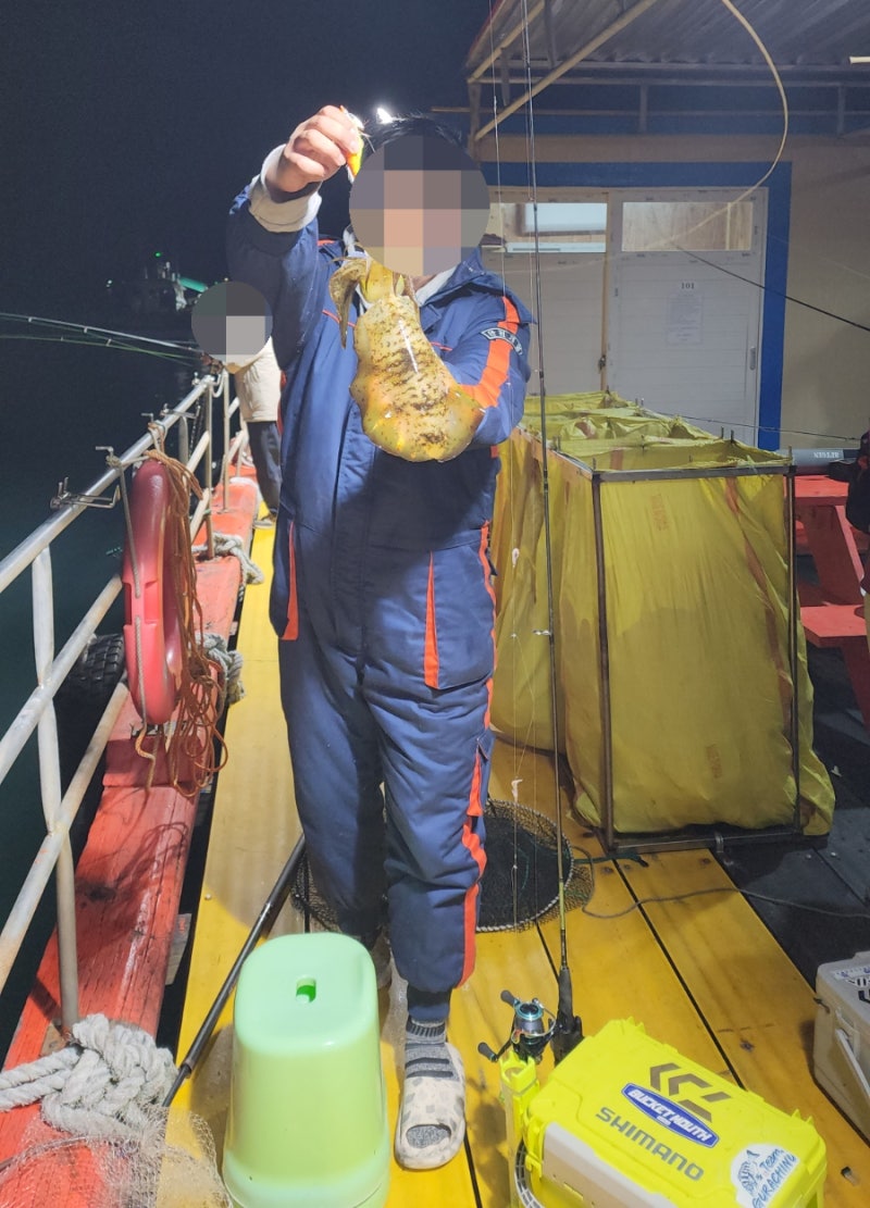 통영 원도피싱 연화도 좌대 무늬오징어 전갱이 낚시
