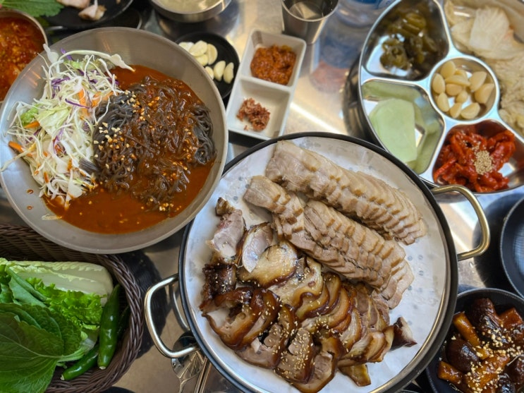  유성온천역 맛집 미스터보쌈엔족발 방문후기｜족발·보쌈·김치찌개까지 완벽!
