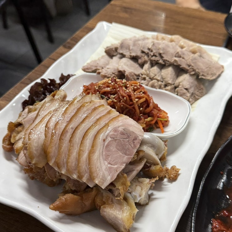 노량진 족발 보쌈 맛집 <장충왕족발보쌈>