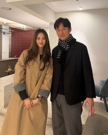   고아라, 가을 햇살 속 그대로 빛났다…“여전히 옥림이네!”