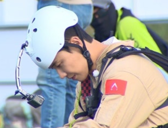   조세호, 촬영 중 참았던 감정 터졌다…‘1박 2일’ 현장 어떻게 된 걸까?