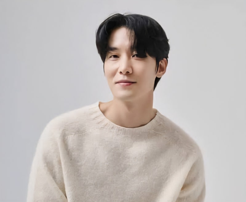 ✨ 깊이 있는 매력, 배우 장률 프로필 총정리 및 인스타그램 '러브 미'를 주목하라!