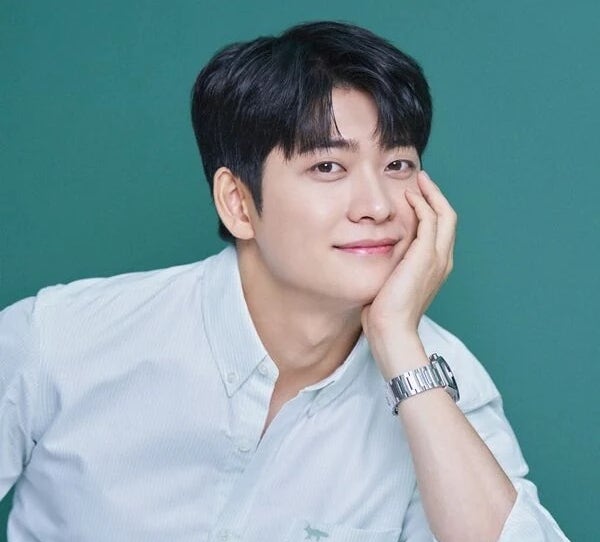 강태오 사주 천리안 선생 (입꼬리 관상의 의미?)