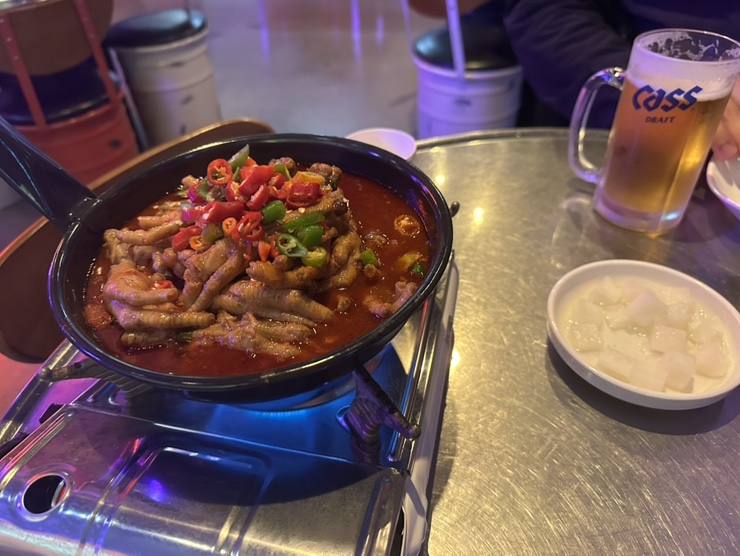 냄비닭발 동백점 사진 6