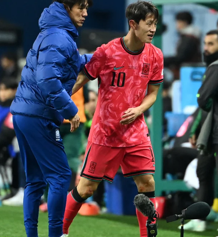 한국 축구, <b>홍명보</b> 감독 아래 <b>월드컵</b> 2<b>포트</b> 진입 확정