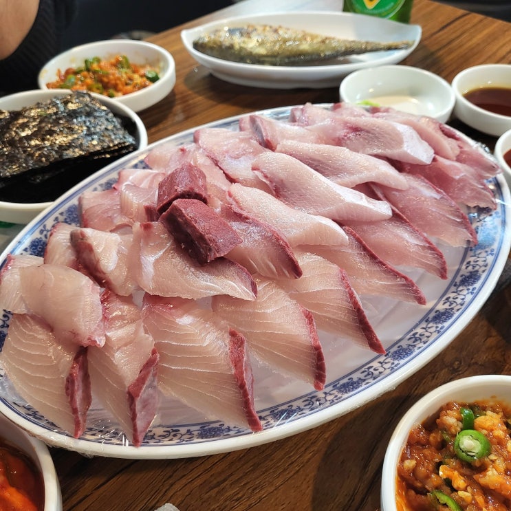  잠실새내역 술집 추천 노포 분위기 횟집 나주왕대포 방어 후기