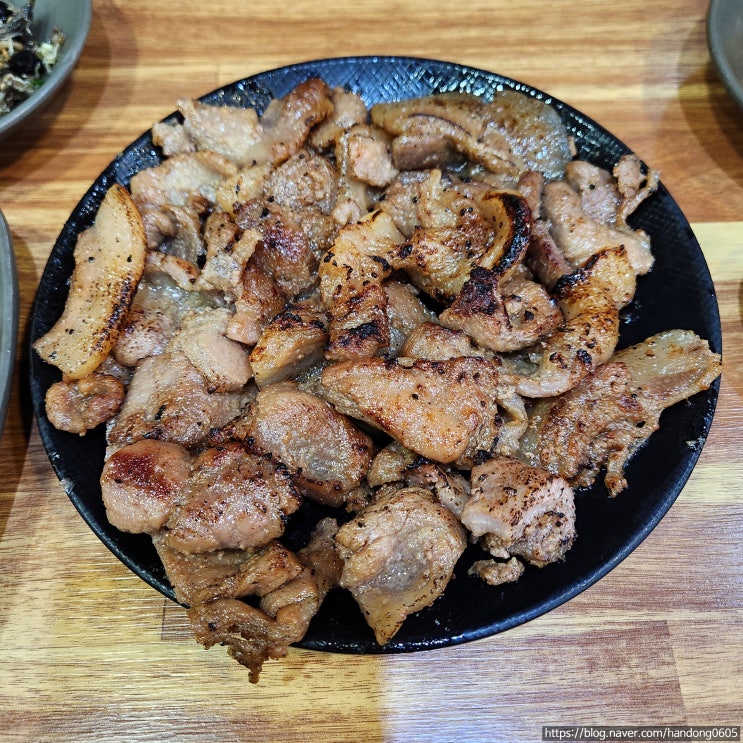  [북한산맛집/4·19민주묘지역] 궁전회관 - 연탄돼지불백의 매력을 다시 한번 더! 수유맛집 궁전회관!