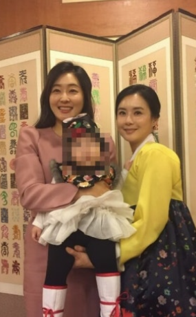   싱글맘 최정윤, 딸의 10살 생일에 전한 마음 깊은 고백