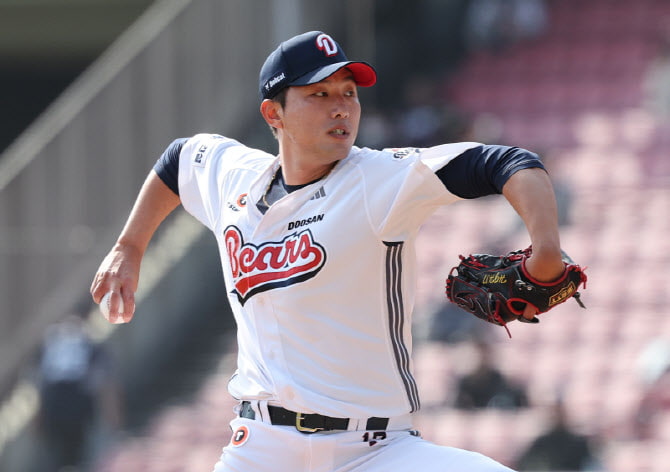 [KBO] 두산 베어스 <b>홍건희</b>, <b>옵트 아웃</b>