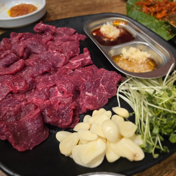  타일및 위생도기 스펙 작업으로 고달픈 몸 보신하는중