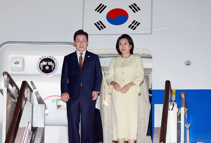 <b>이 대통령</b>, 7박10일간 UAE·이집트·남아공·<b>튀르키예</b> 순방 돌입