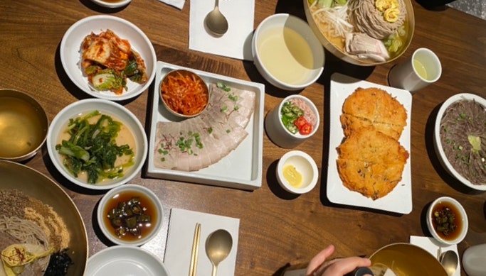  서관면옥 홍대점 _ 제주메밀 평양냉면 완전 취저!