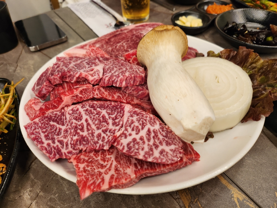 한우사랑정육식당 사진 1
