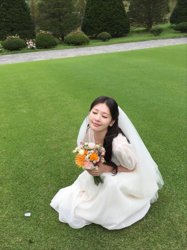 정소민, 전남친도 축하한 결혼 웨딩드레스 자태