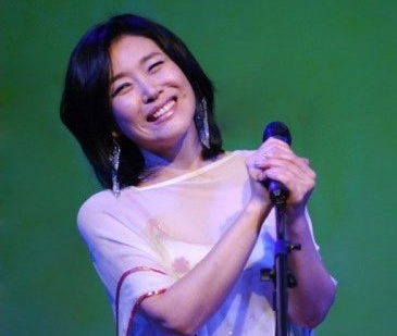 <b>주현미</b>, 약사에서 가수로의 파란만장한 여정