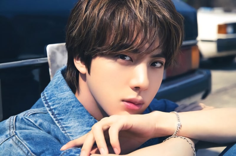 글로벌 슈퍼스타, 방탄소년단 진(JIN) 프로필 완전 정복: 빛나는 청춘의 기록