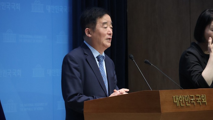 강득구 “<b>경기도</b>, <b>복지예산</b> 2,440억 삭감은 배신… 전액 즉시... 