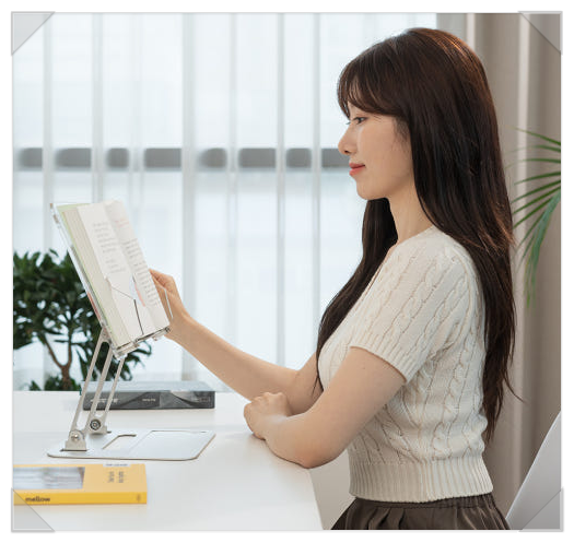  눈에 띄는 투명 디자인! 프로살림 투명독서대 높이조절 책받침대