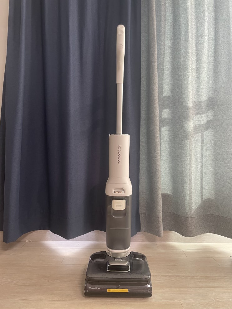  로보락 F25 Ultra 스팀 진공 물걸레 청소기 성능 좋고 부모님이 사용하기에도 쉬워요