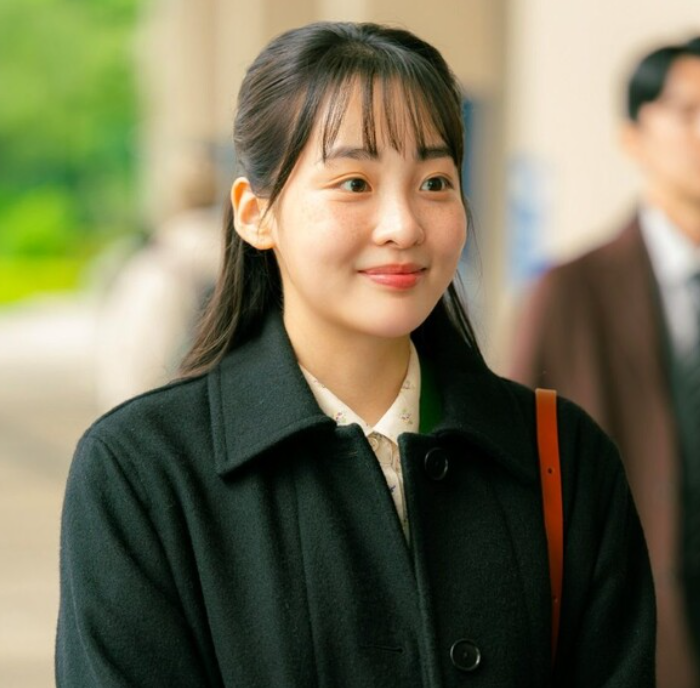 태풍상사 김민하 주근깨 메이크업 아니고 진짜