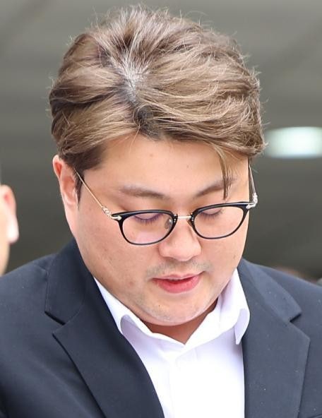 <b>김호중 교도관</b>의 <b>금품 요구</b> 의혹과 그의 복역 생활