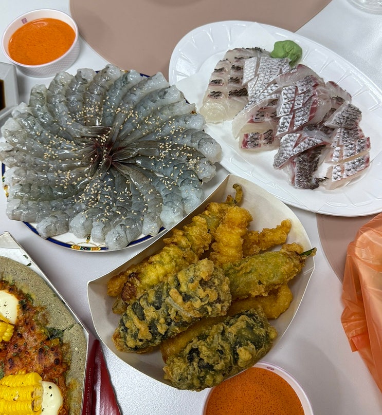  11/1~14 일상 모음 : 장성 해운대식당 / 홈파티 / 동명 커피산책 / 빼빼로데이
