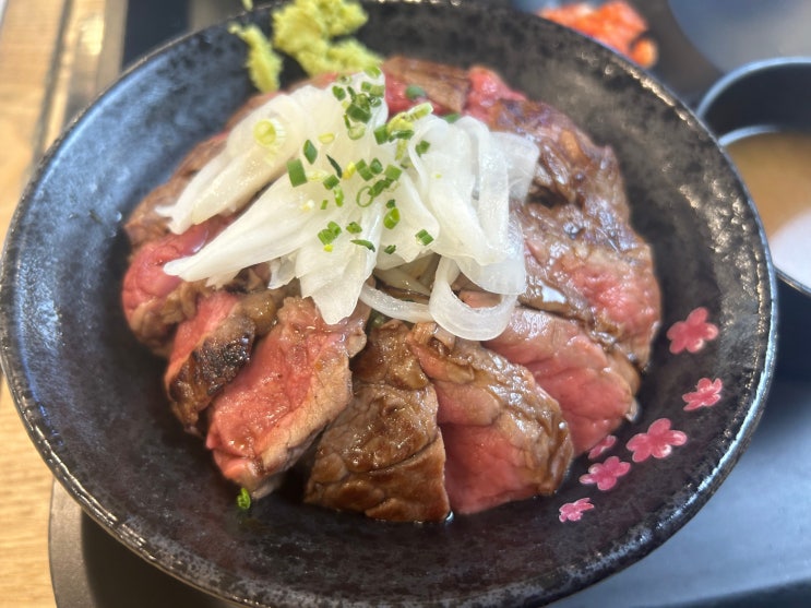  [청량리역] 바쁜 현대인들을 위한 빠르고 맛있는 덮밥 맛집 <홍대개미 청량리역사점>