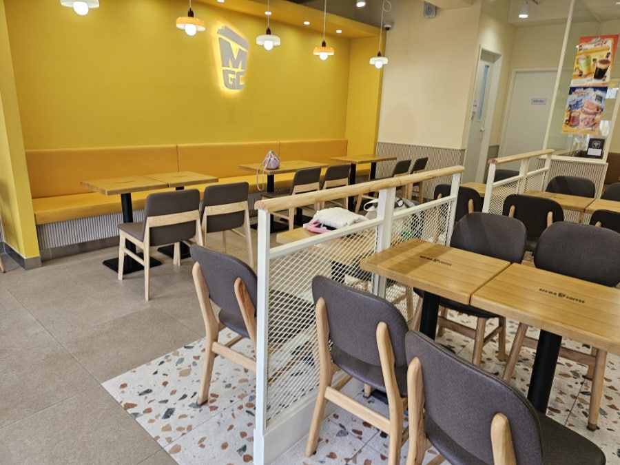 메가MGC커피 영종오션사이드호텔점 사진 2