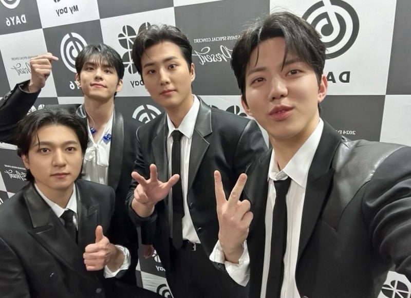 데이식스 콘서트｜DAY6 2025 연말 콘서트 ‘The Present’, 좌석도·유의사항·티켓팅 꿀팁 총정리 ....