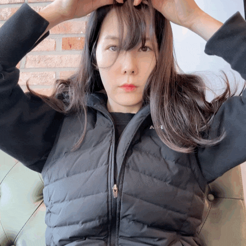  1초 만에 앞머리 장착으로 헤어스타일 변형 핑크에이지 시스루뱅 인모가발