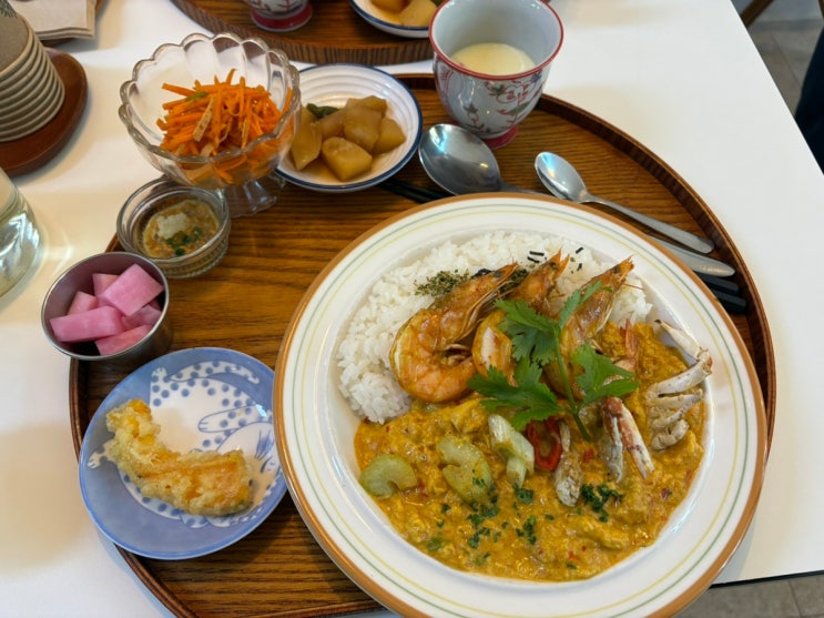  [판교맛집] 사먹는 밥에 질렸다면 찐 가정식 느낌나고, 추운 겨울 든든한 한끼로 추천하는 "율리아테이블" 내돈내산 추천리뷰