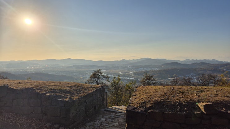  아이들과 가을 산책하기 좋은 단풍 명소, 전망 좋은 세마대 둘러보기 [오산 독산성]