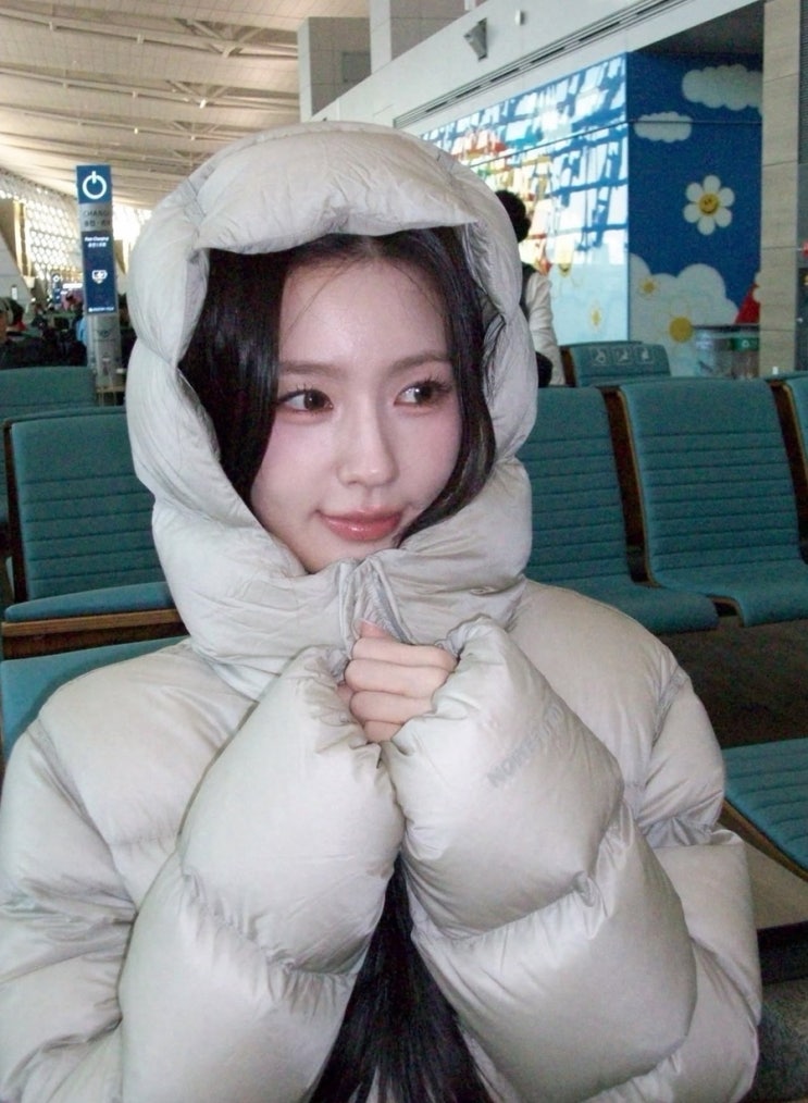  아이들 미연, 룰루레몬 오버핏 패딩으로 겨울 캐주얼룩 코디