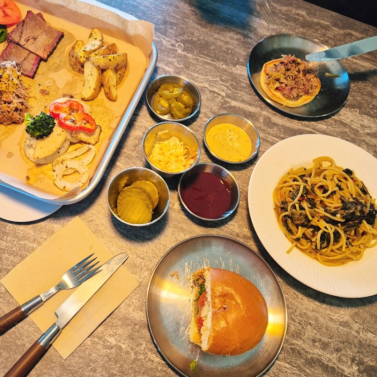  태안 브런치맛집 정통 텍사스 바베큐 현스그릴 분위기좋은 데이트코스 추천
