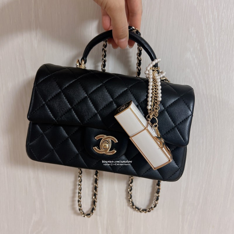 CHANEL│샤넬 홀리데이 향수 키링, 펄스 스프레이