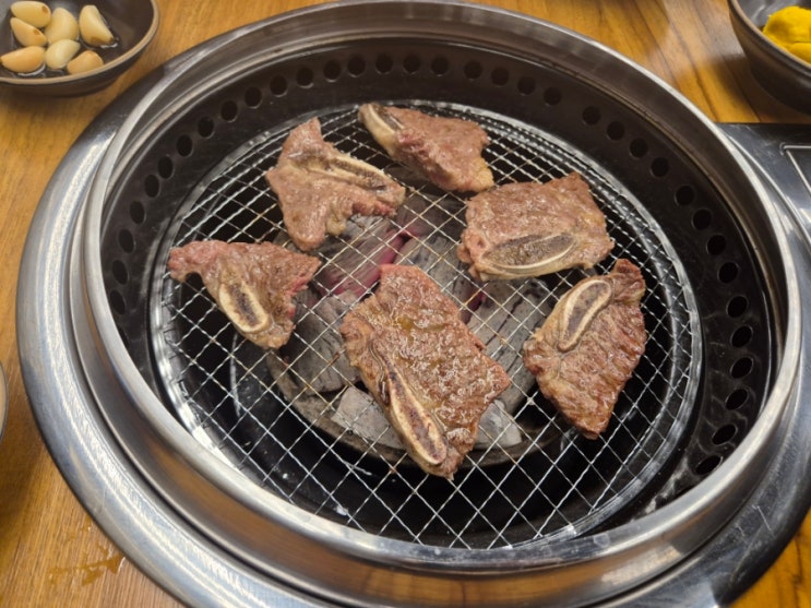  마곡맛집 <눈꽃한우 서래갈비>...3+1 행사하는 LA갈비와 이베리코돼지갈비