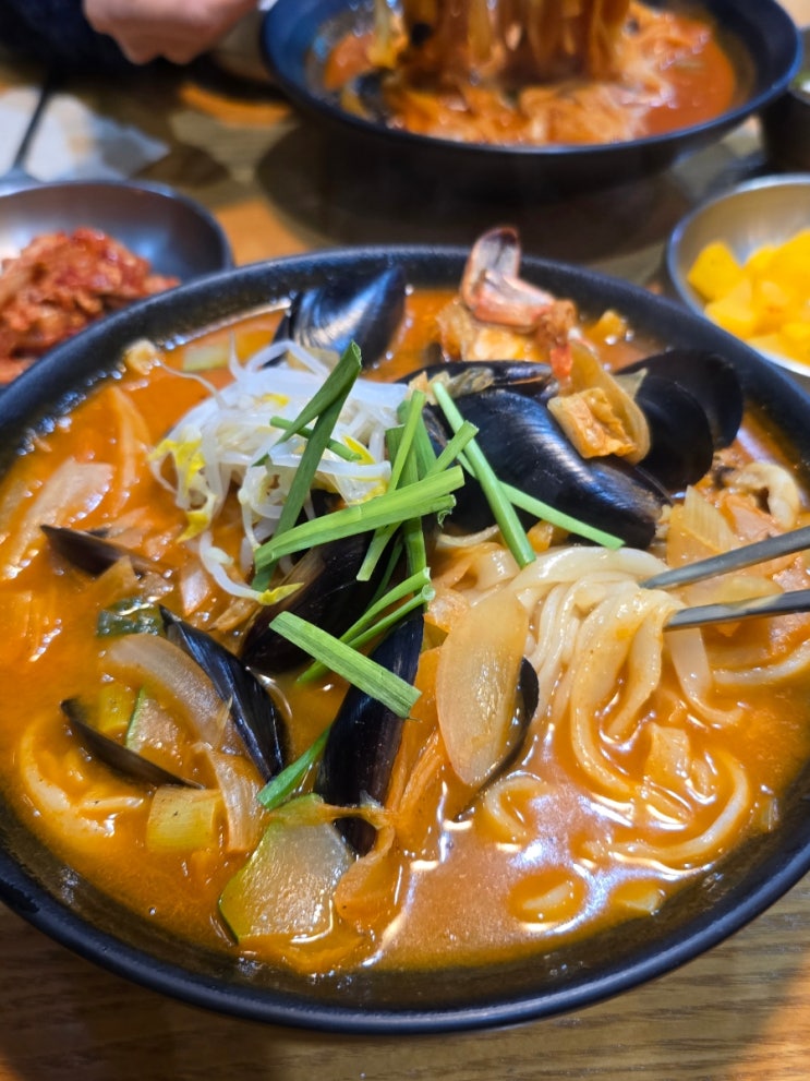  대전 풍국면 내돈내산 국수 리뷰 (짬뽕칼국수, 쭈꾸미칼국수)