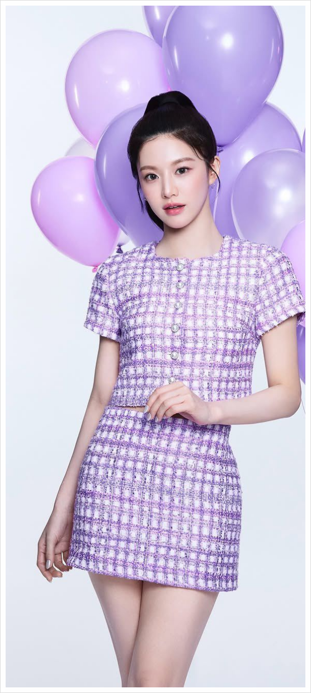 Go Youn-jung Profile Wallpapers and iPhone Photos