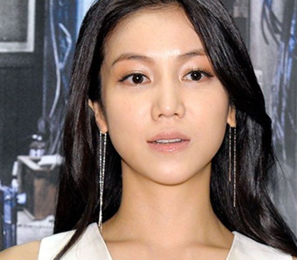 김옥빈 남편 배우자 신랑 이름 직업 누구 결혼 신라호텔 웨딩드레스 송강호 장동건 하객 아....