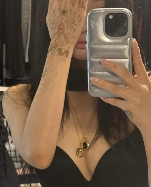   닝닝, 아이돌 맞아?! 속옷 셀카로 분위기 뒤집은 파격 변신