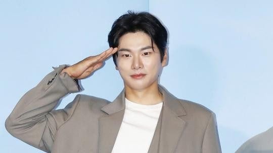 이래서 하차했나? 이이경 루머 폭로자, "증거 모두 진짜였다…피해자 용기 AI로 오해받을까 ....