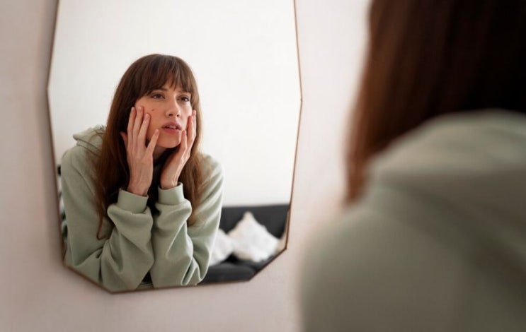 아침에 일어나면 얼굴이 붓는 이유와 붓기 빠르게 빼는 루틴