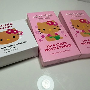 어뮤즈 태닝 헬로키티 한정 에디션 쿠션(0.5 페어 색상), 립 앤 치크 팔레트 폰(복숭아코랄, 베....