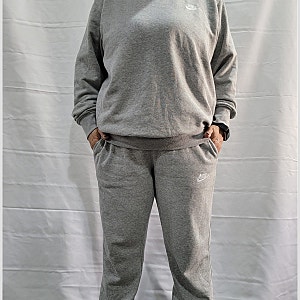 155cm 50대 키작녀, 뱃살 편한 나이키 트레이닝 세트 여성 맨투맨