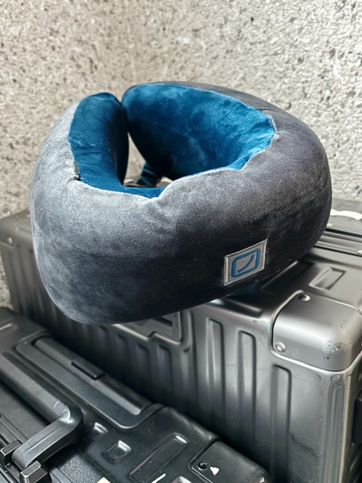  Travel Blue 인체공학 메모리폼 기내용 공항 목베개 추천